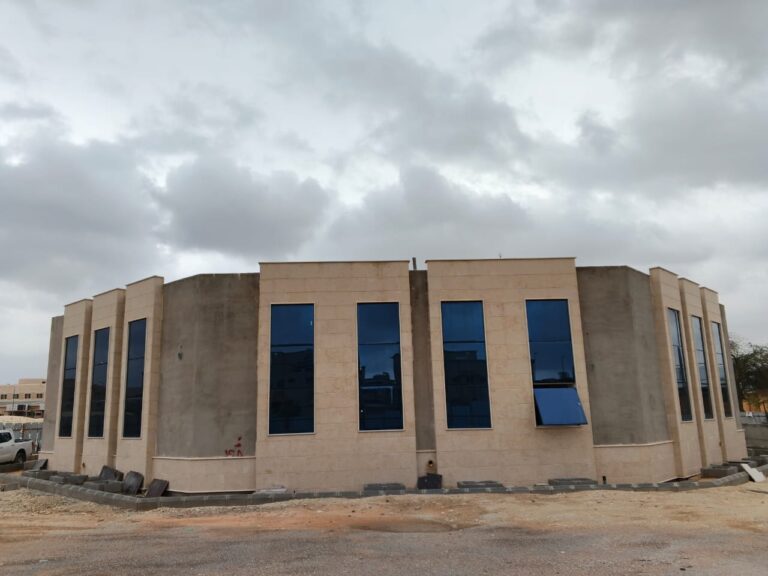 مشروع مركز الكلى تحت اشراف و تنفيذ مثلث البنيان